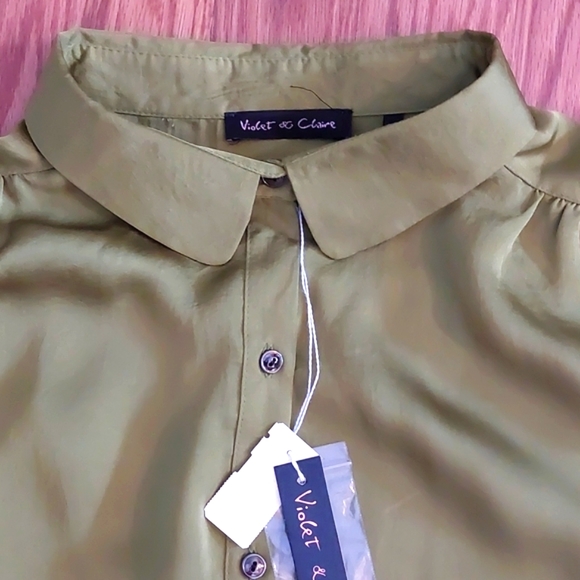 Violet & Claire, Silky Flutter Sleeve Blouse, Sz L, NWT - Picture 2 of 11